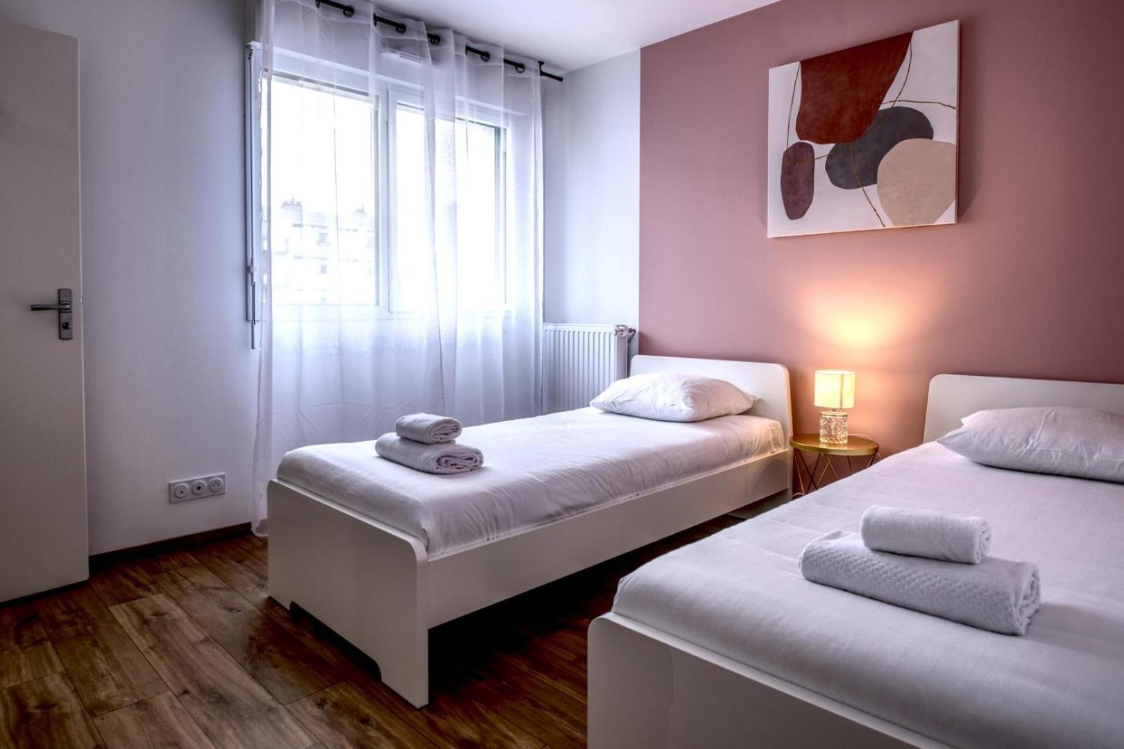 Le Normand- Appartement Neuf, 3 Chambres, Terrasse レンヌ エクステリア 写真